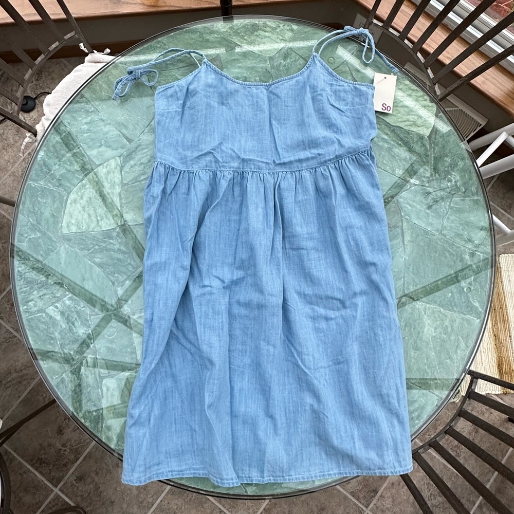 SO Women’s Large Dress